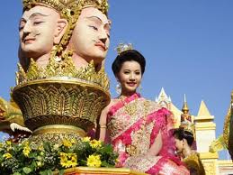 tuong phat bon mat